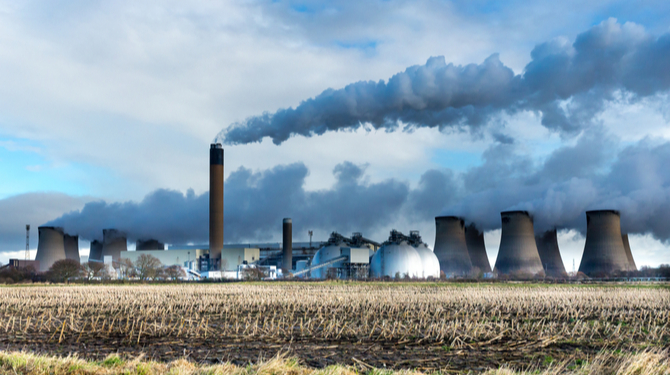 Drax, North Yorkshire, UK in Winter. Plumes of water vapour emitting from the cooling Towers of a Power plant, Biomass Plant, Drax, Selby, North Yorkshire.